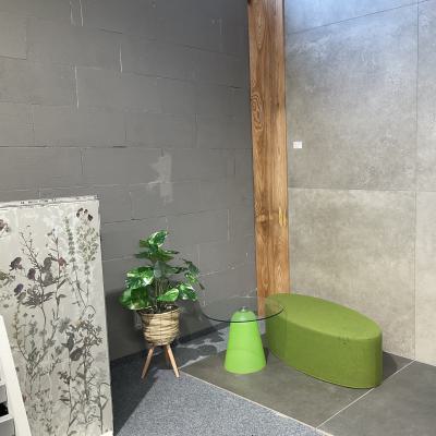 Musterkoje Neue Ausstellung 120x120